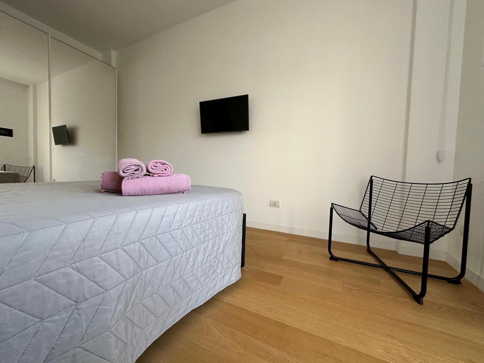 Suite&Chic Apartment Bari Extérieur photo